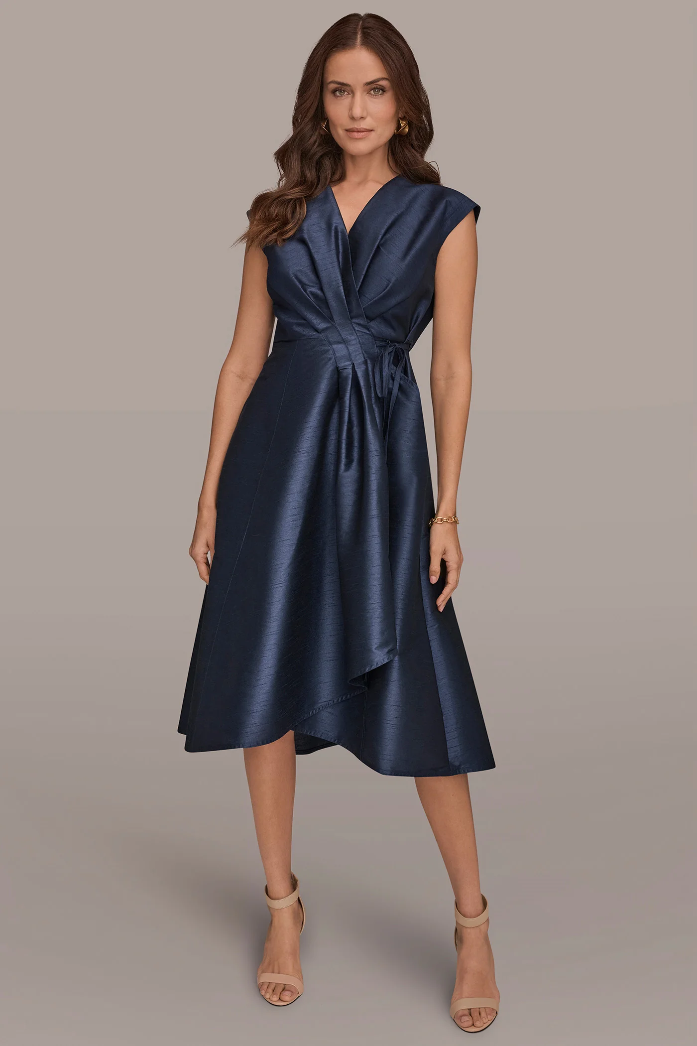 SLEEVELESS PLEATED MIDI WRAP DRESS - VXVOV