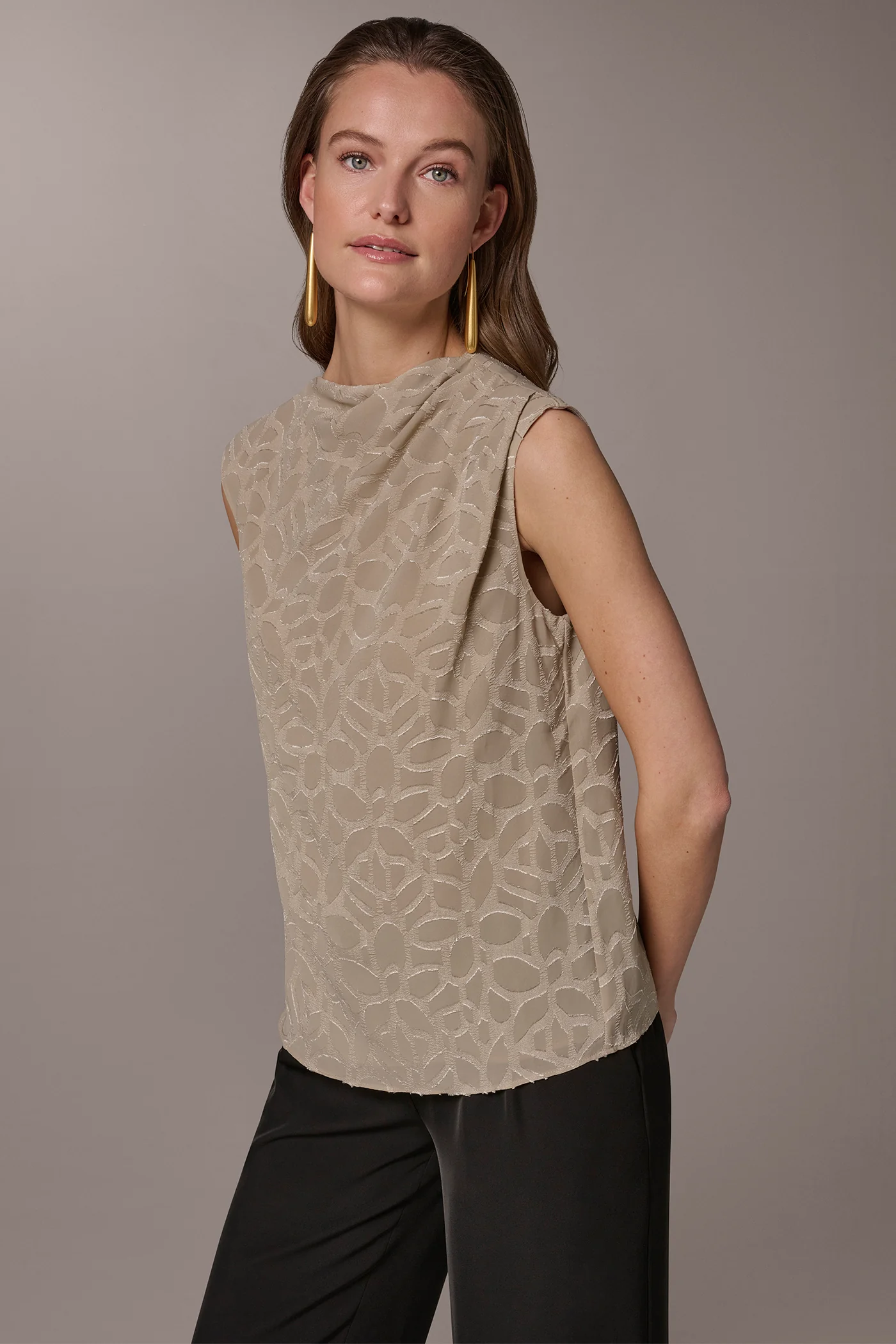 JACQUARD HIGH MOCK NECK BLOUSE - VXVOV