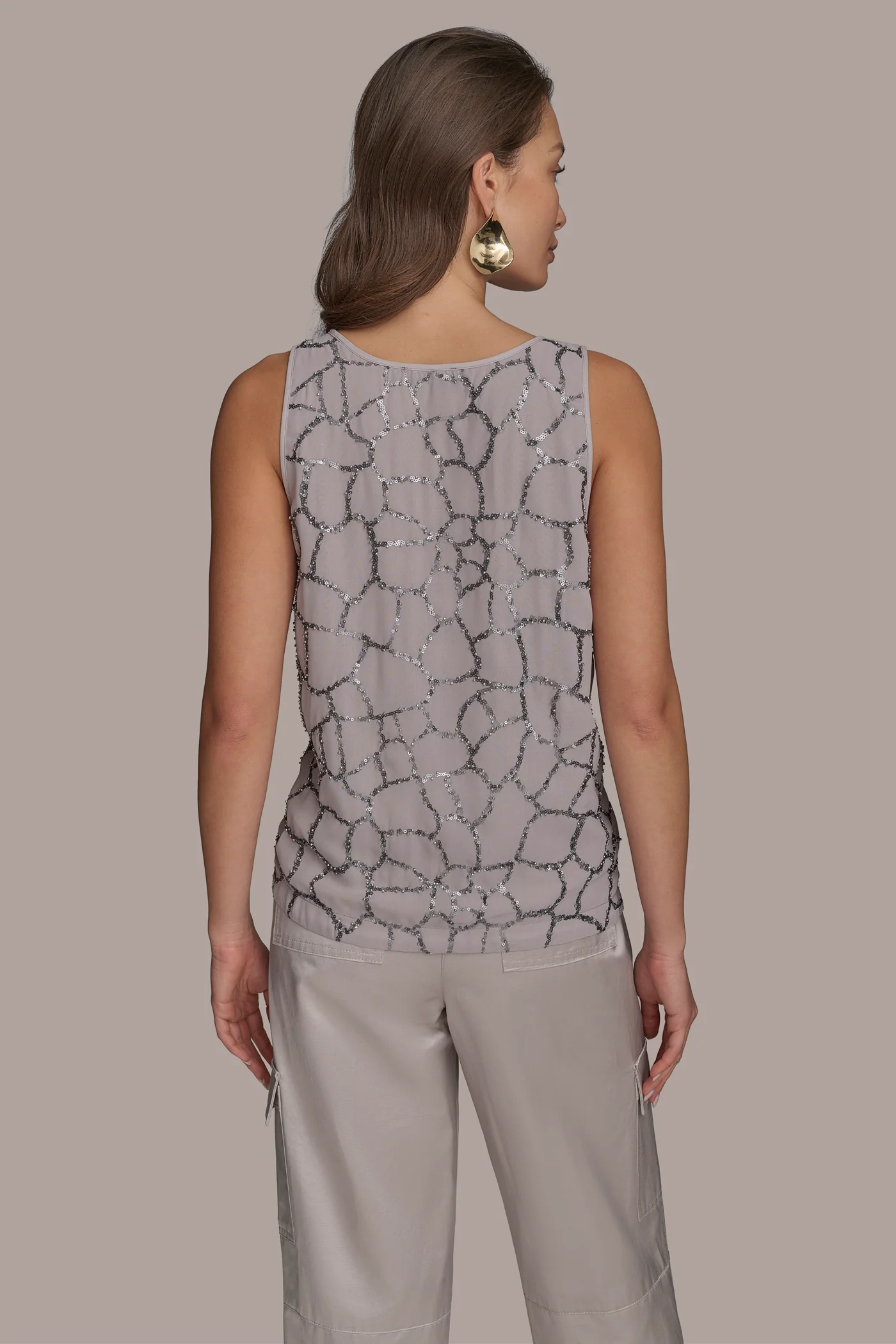 SHELL WITH SEQUIN DETAIL - VXVOV