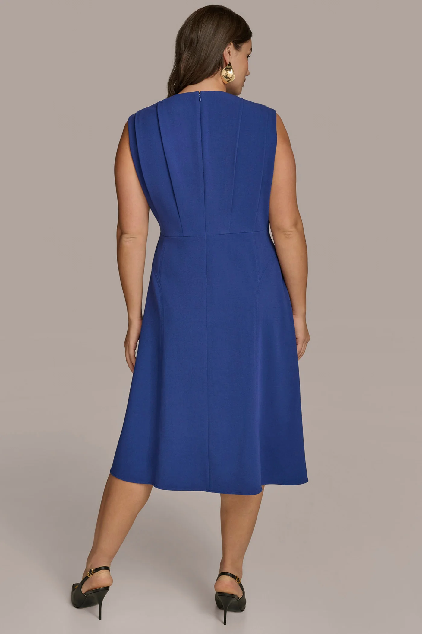 PLUS SIZE SLEEVELESS V-NECK MIDI DRESS - VXVOV
