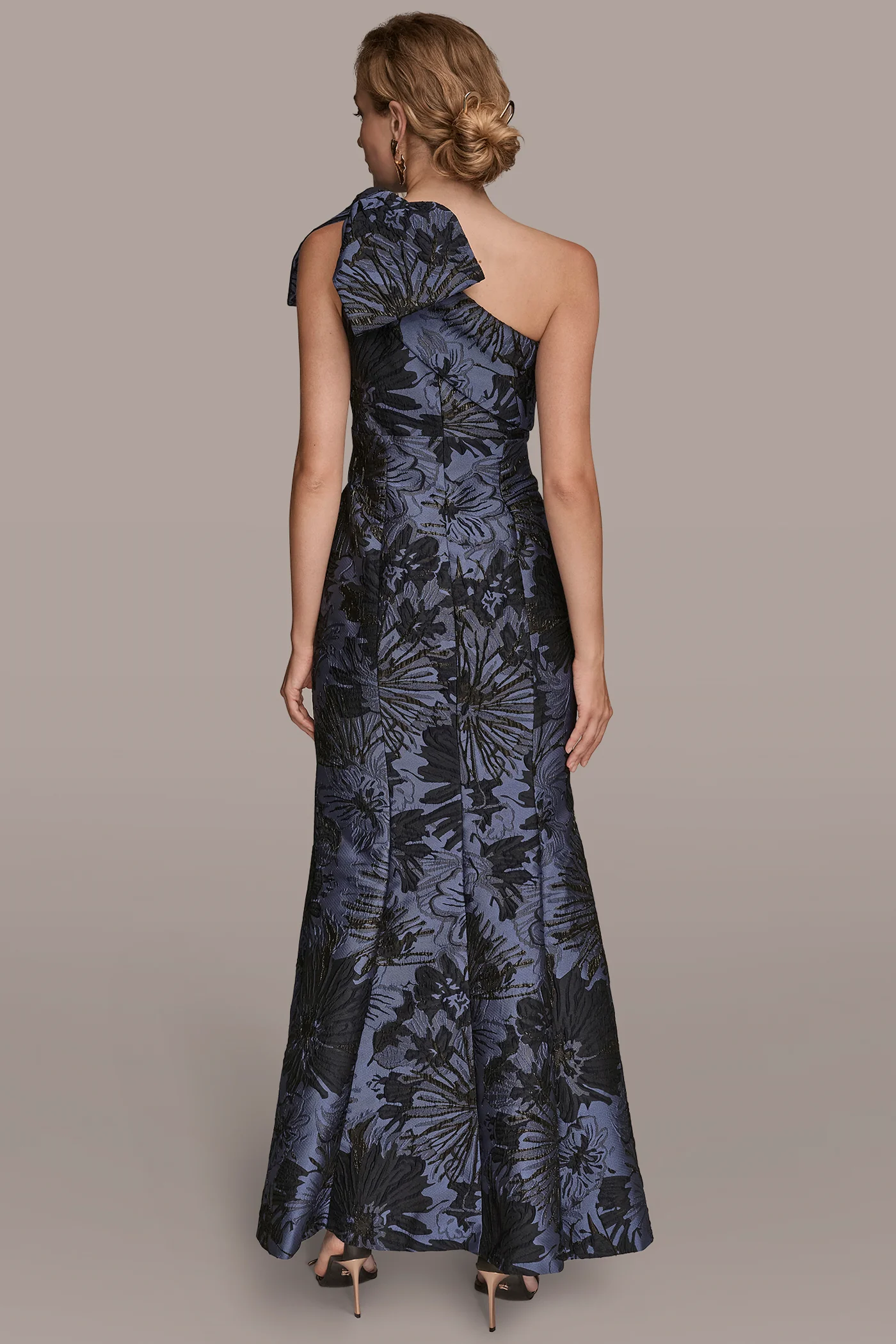 FLORAL BROCADE ONE-SHOULDER BOW GOWN - VXVOV