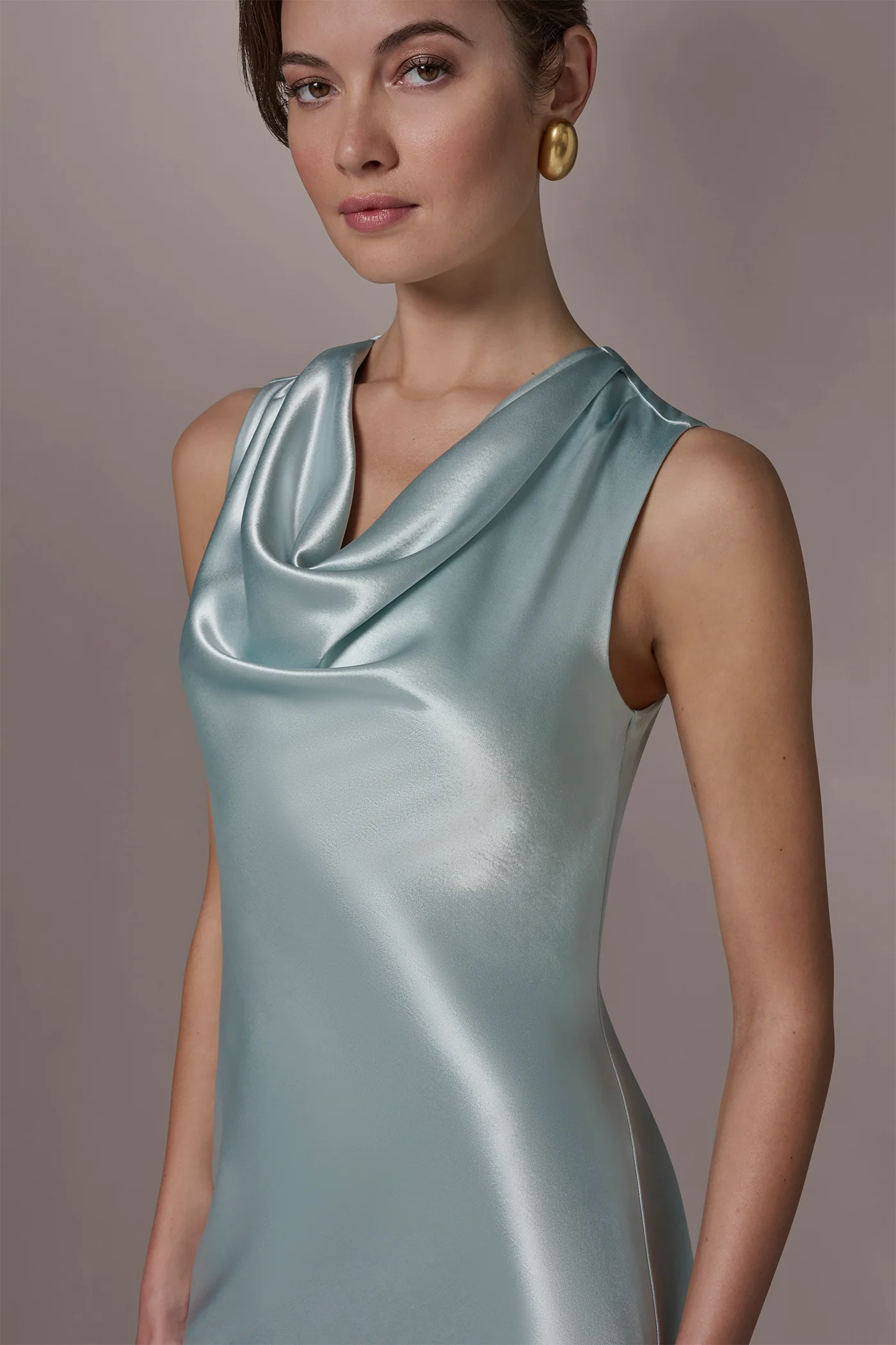 SLEEVELESS COWL-NECK GOWN - VXVOV