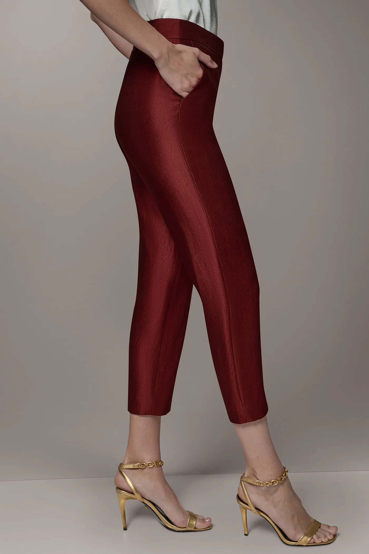 SLIM-LEG ANKLE PANT - VXVOV