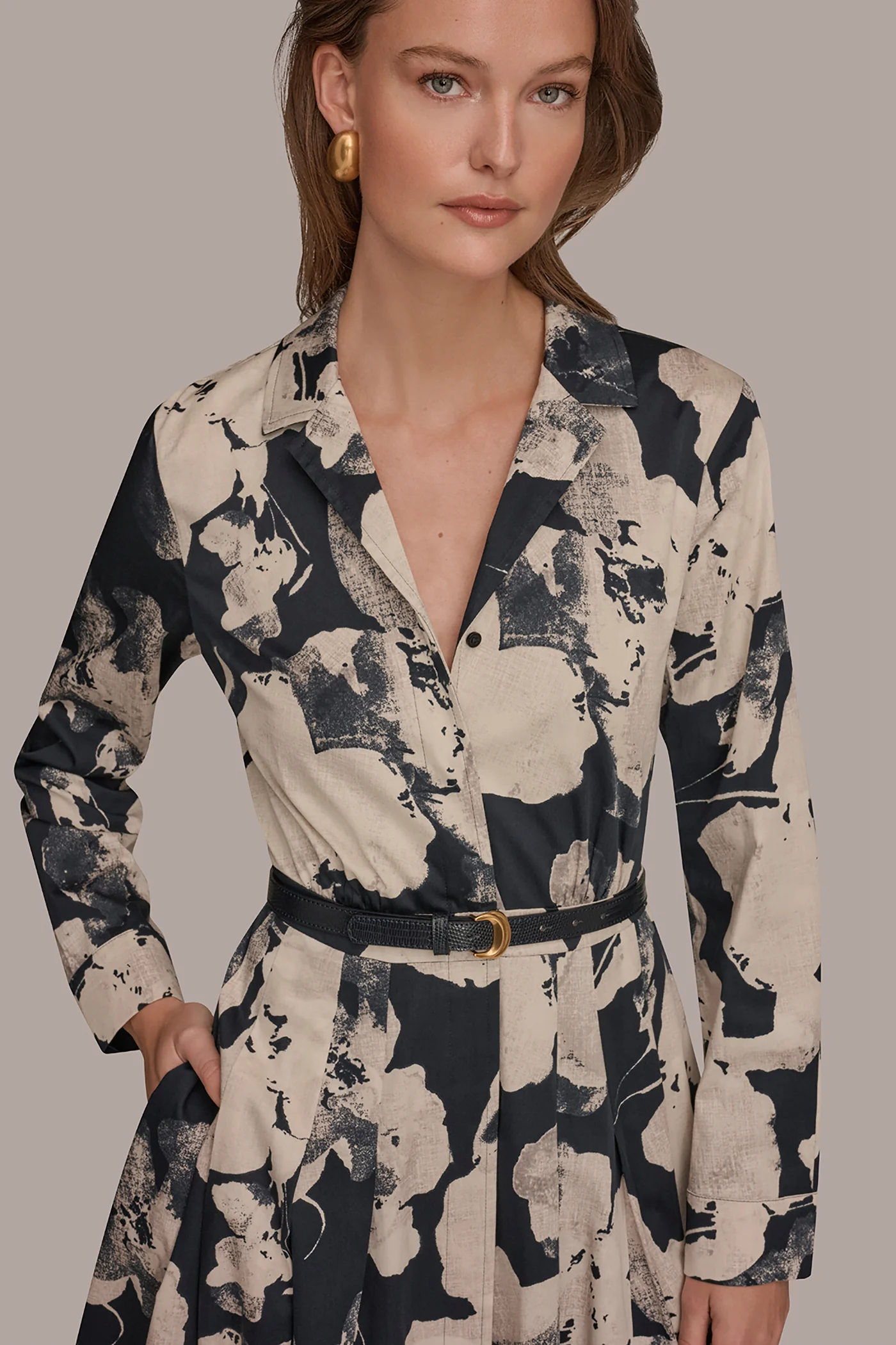 PRINTED LONG-SLEEVE BUTTON-FRONT DRESS - VXVOV