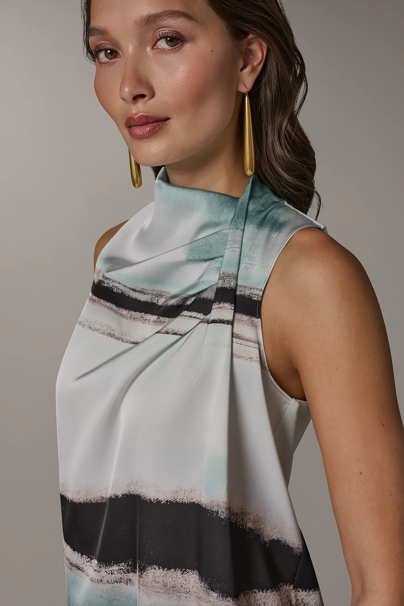 STRIPED DRAPE TWIST SHOULDER BLOUSE - VXVOV