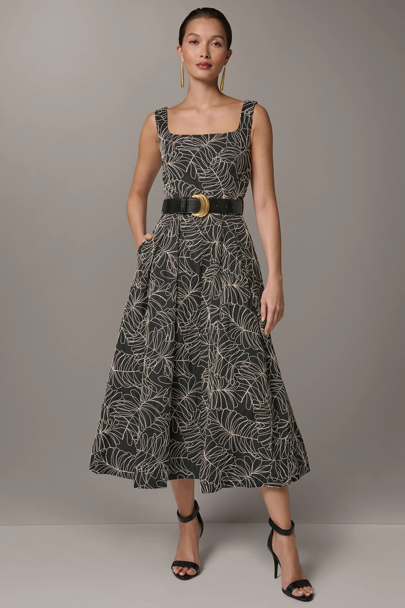 SLEEVELESS PLEATED MIDI A-LINE DRESS - VXVOV