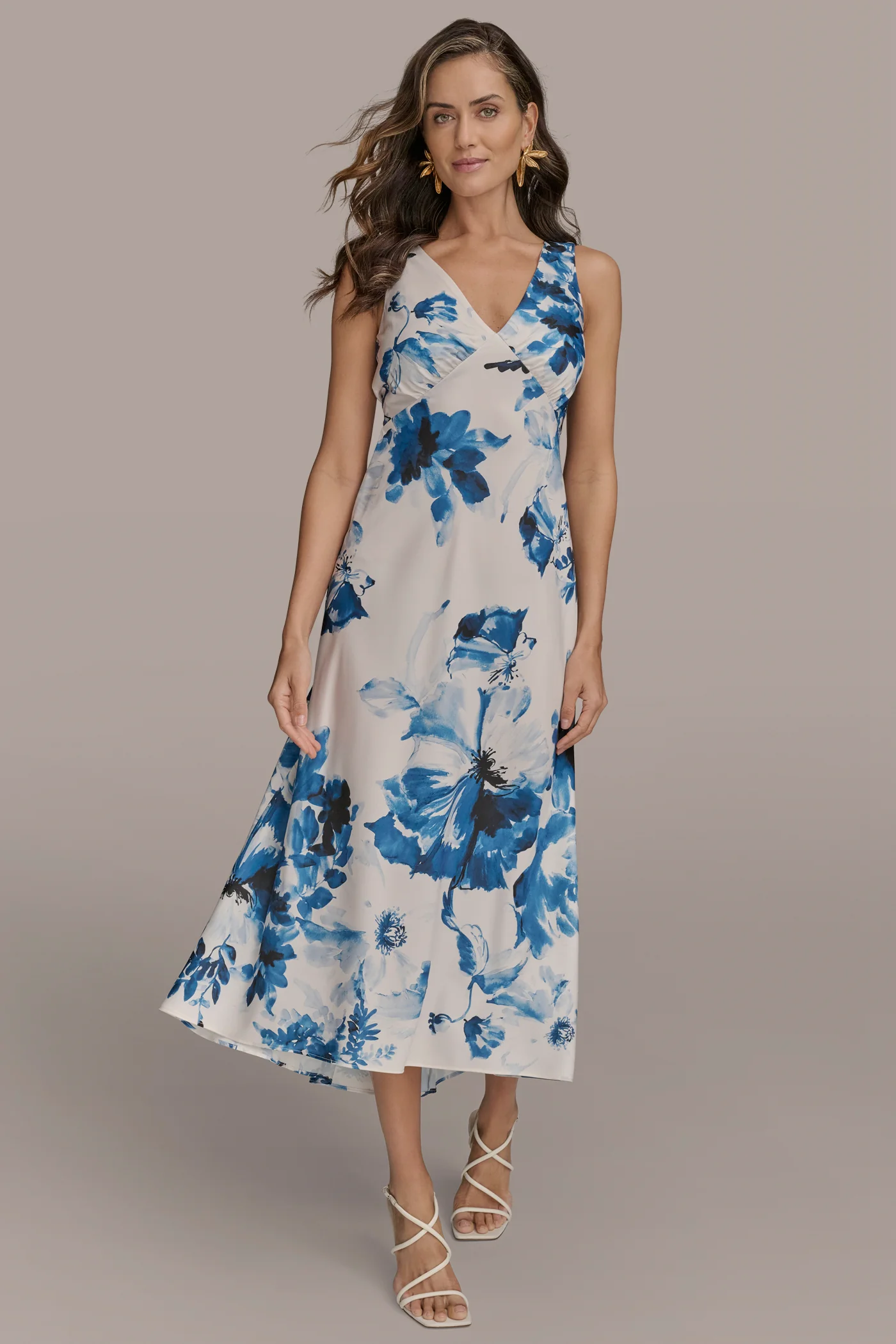 FLORAL SLEEVELESS V-NECK MIDI DRESS - VXVOV