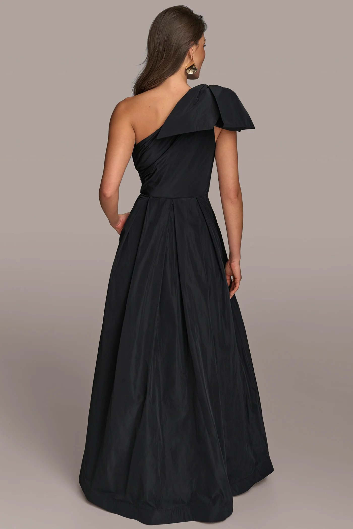 TAFFETA ONE-SHOULDER BALL GOWN - VXVOV