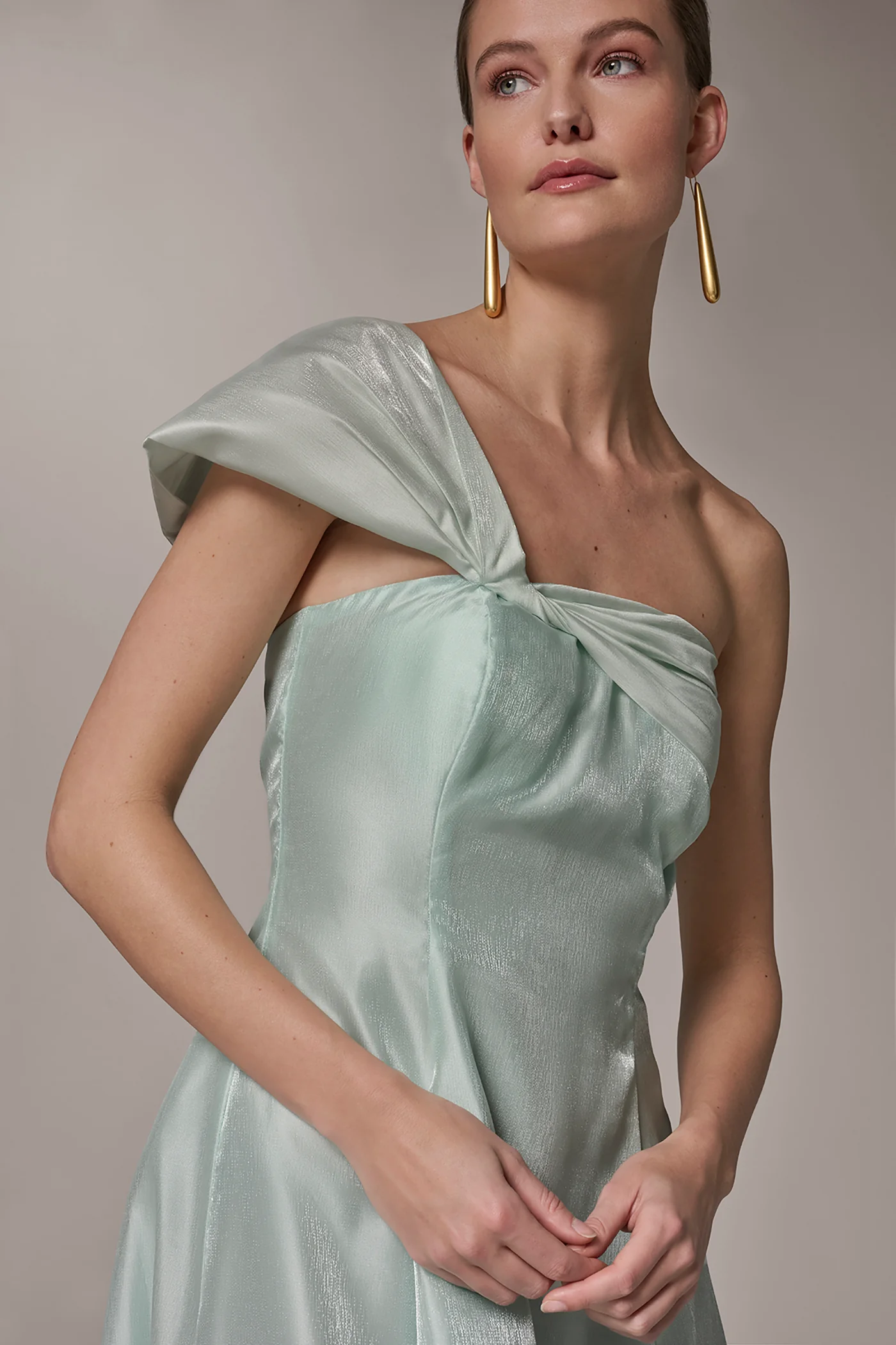 ORGANZA TWIST ONE-SHOULDER BALL GOWN - VXVOV