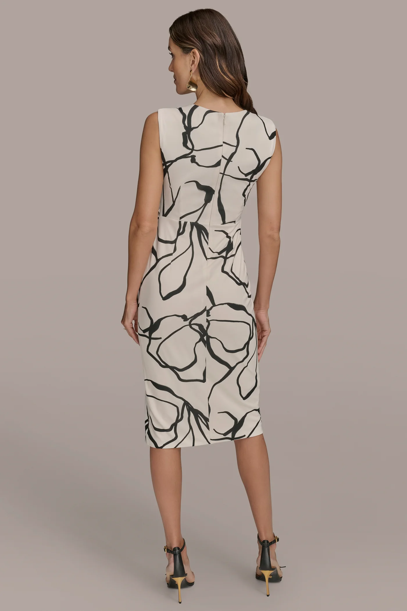 PRINTED SLEEVELESS CREW-NECK SHEATH DRESS - VXVOV