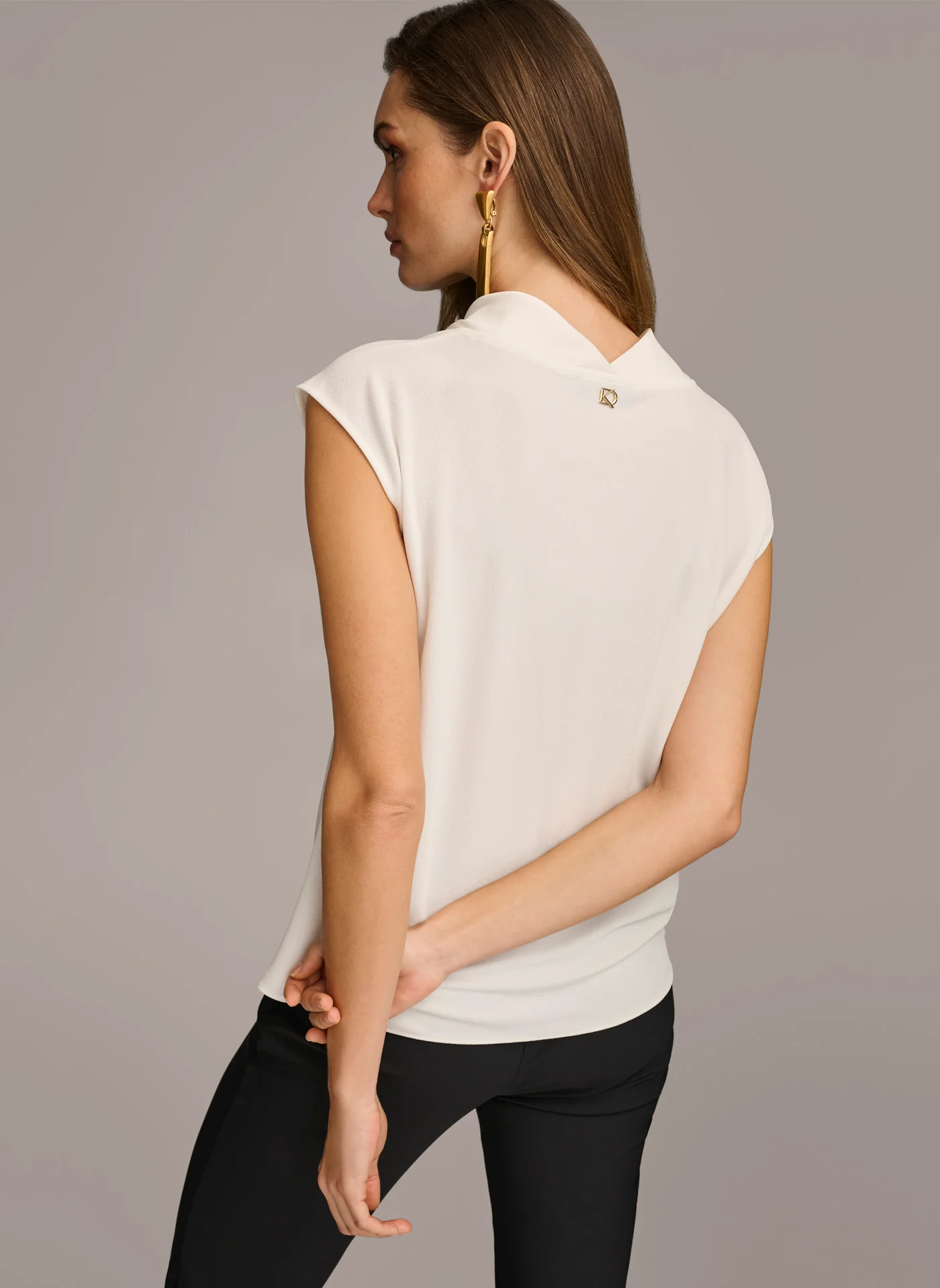 SLEEVELESS COWL NECK TOP - VXVOV