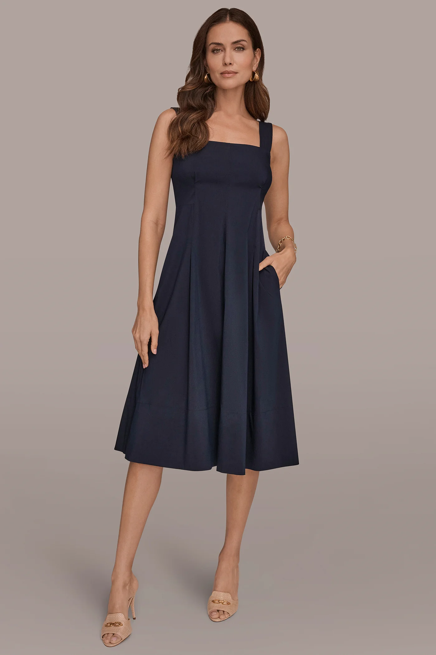 SLEEVELESS A-LINE DRESS - VXVOV