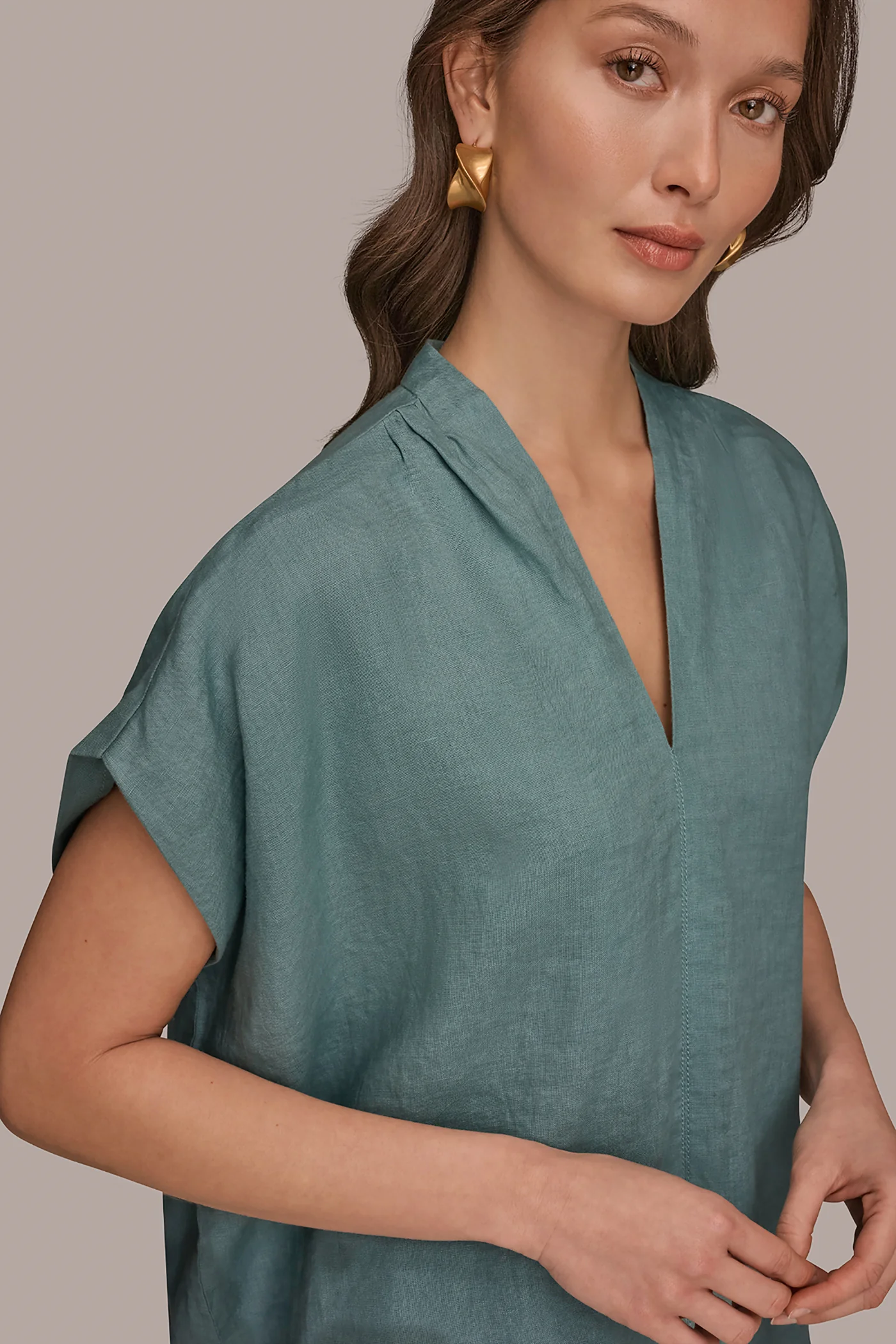 LINEN SLEEVELESS BLOUSE - VXVOV