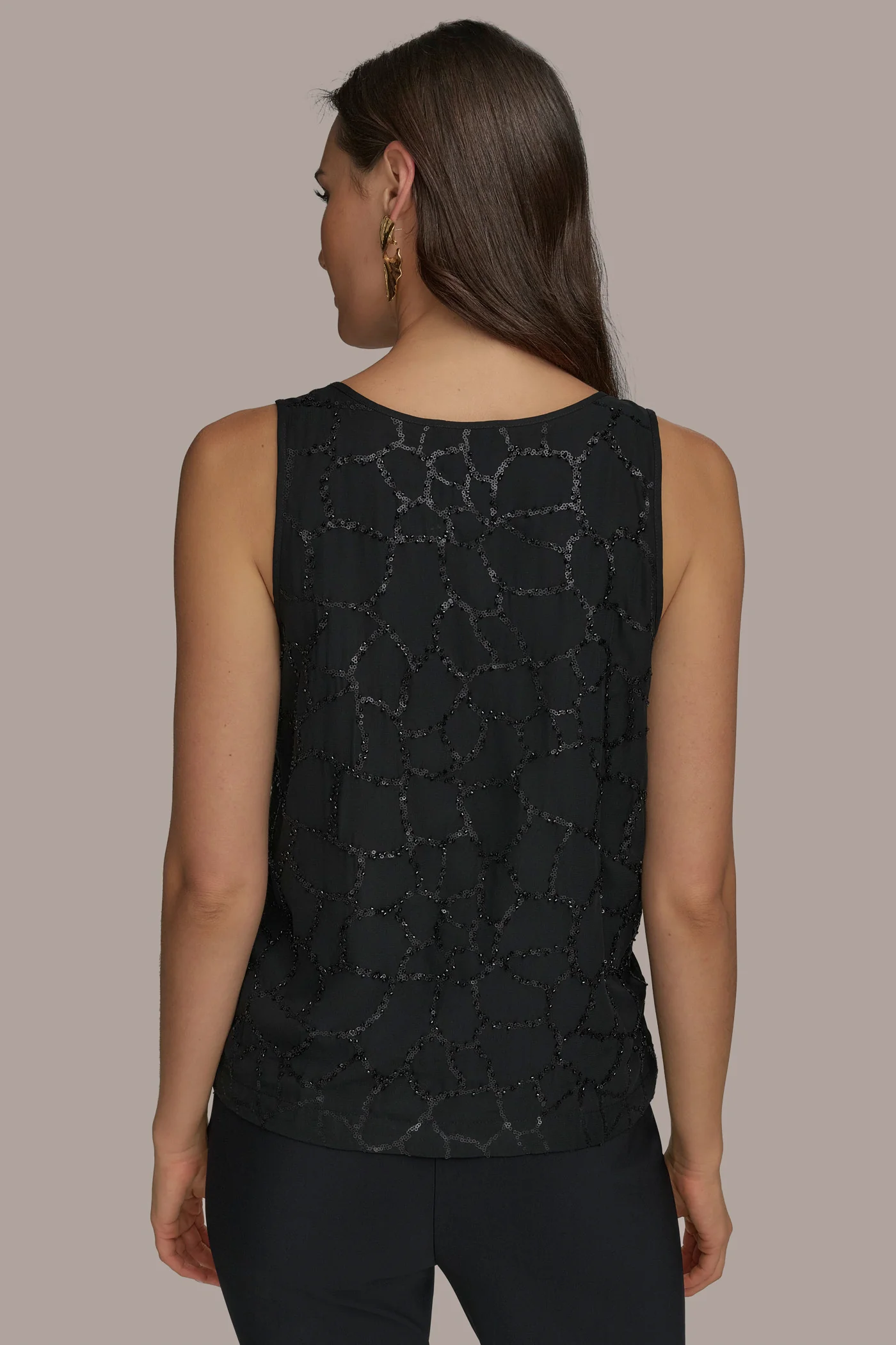 SHELL WITH SEQUIN DETAIL - VXVOV