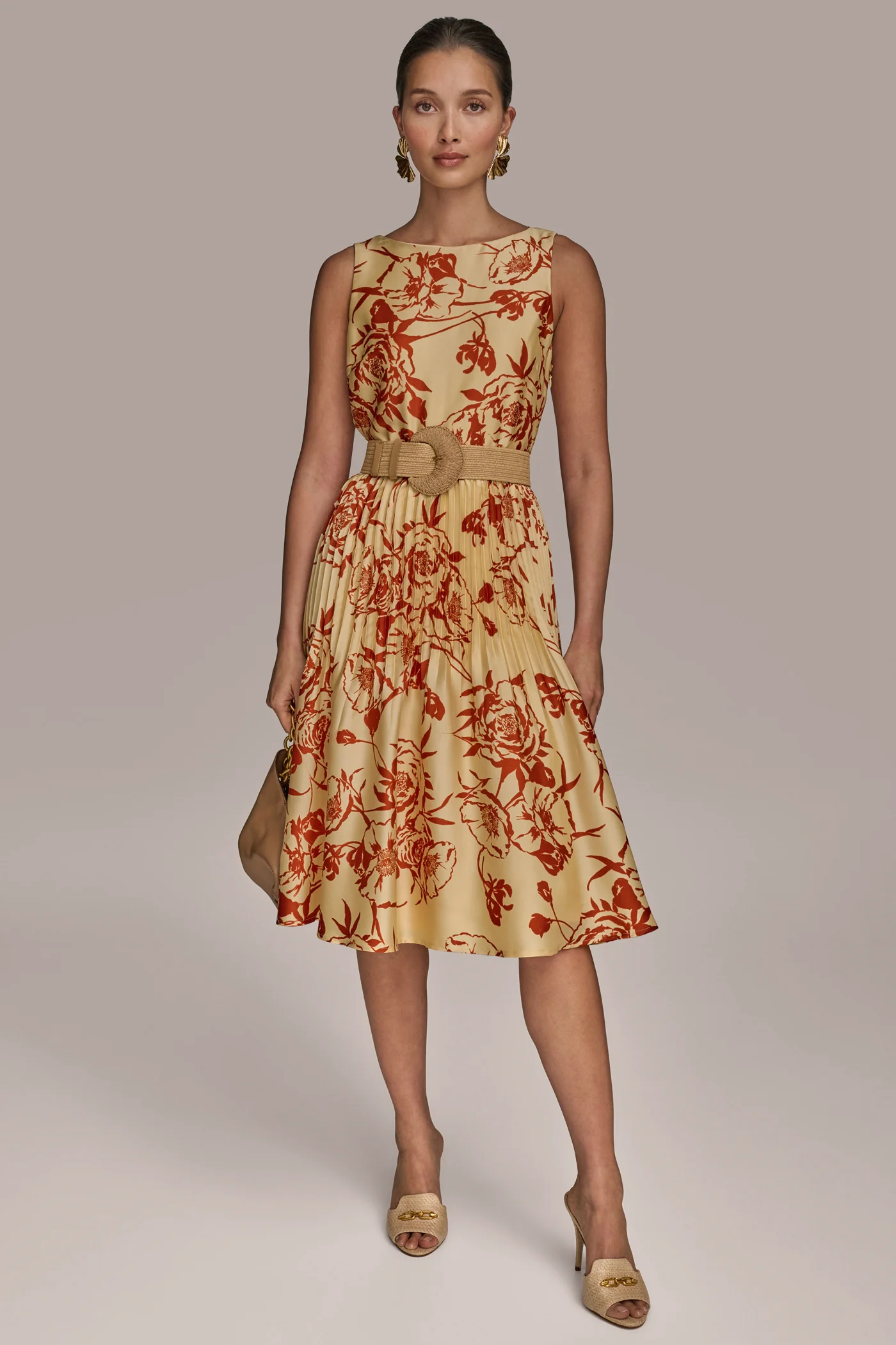 FLORAL SLEEVELESS BOATNECK PLEATED DRESS - VXVOV