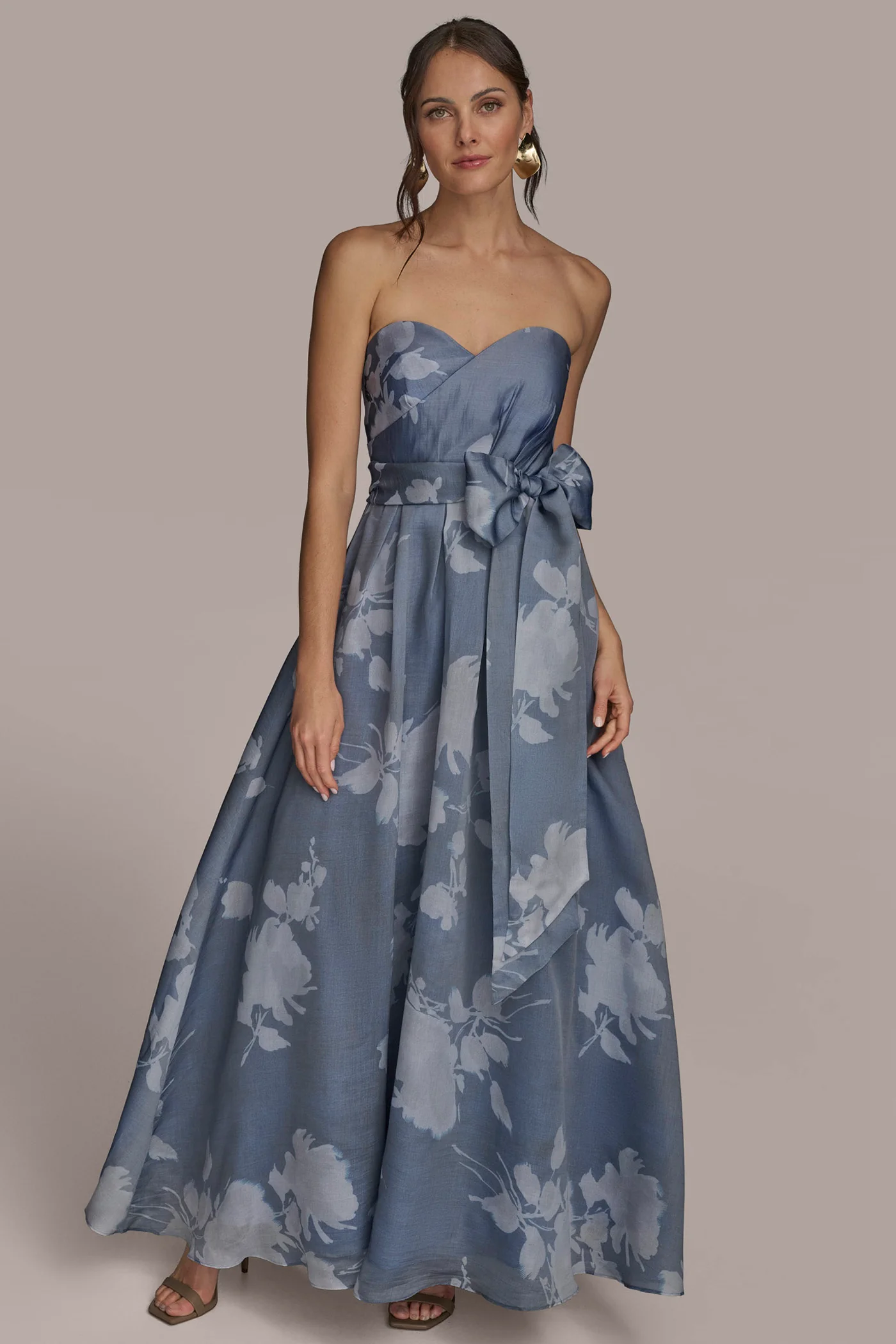 ORGANZA FLORAL STRAPLESS BALL GOWN - VXVOV