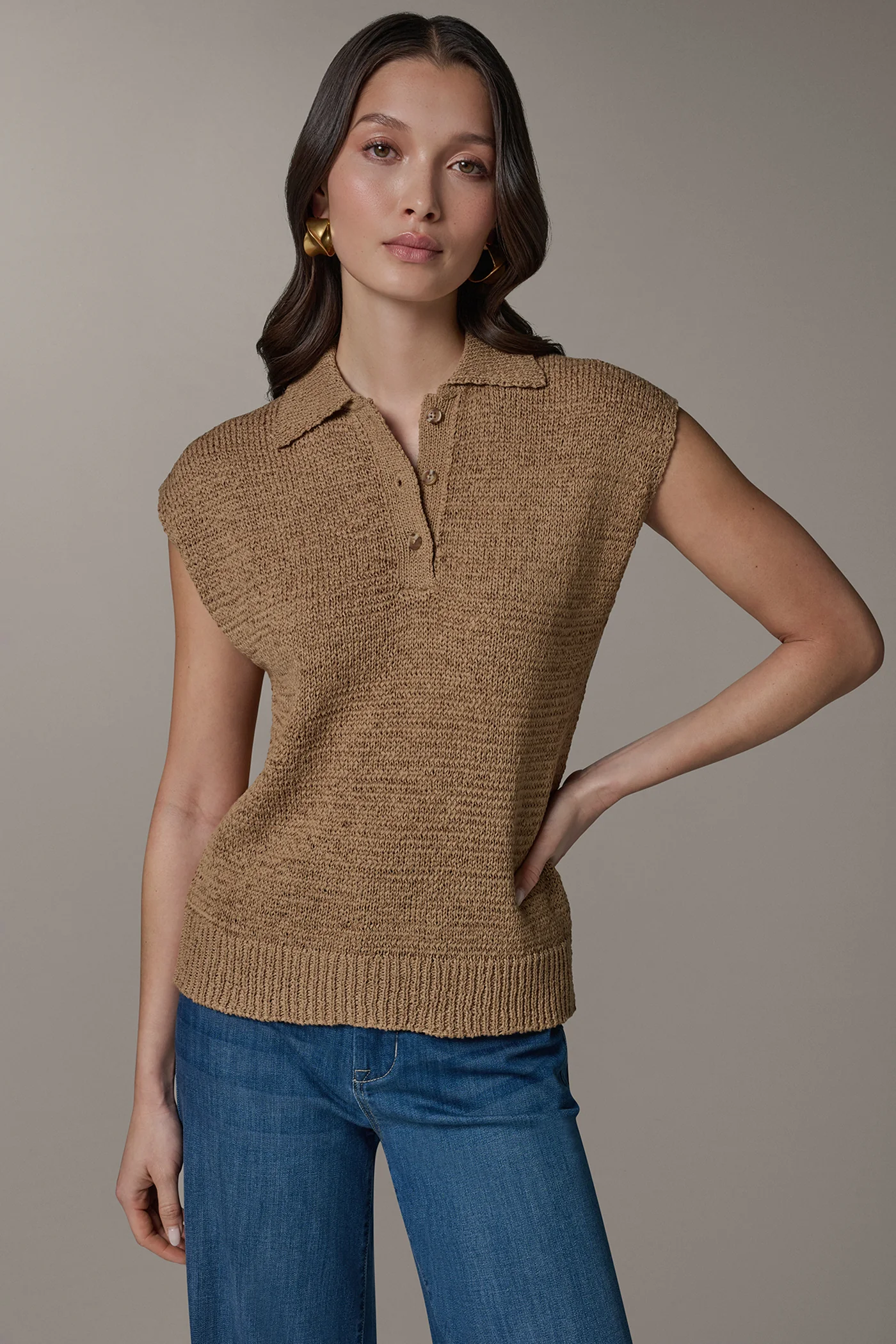 SLEEVELESS POLO SWEATER - VXVOV