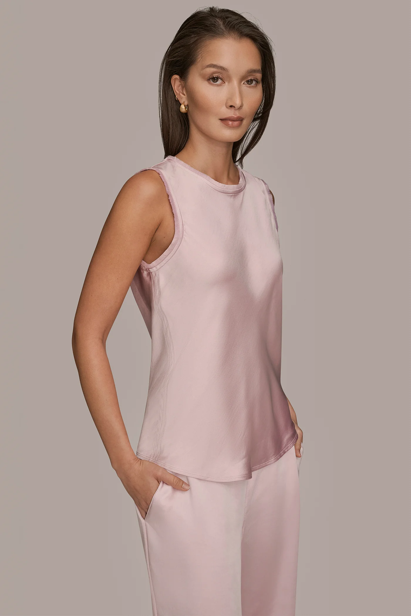 SATIN FRINGE-TRIMMED SLEEVELESS BLOUSE - VXVOV