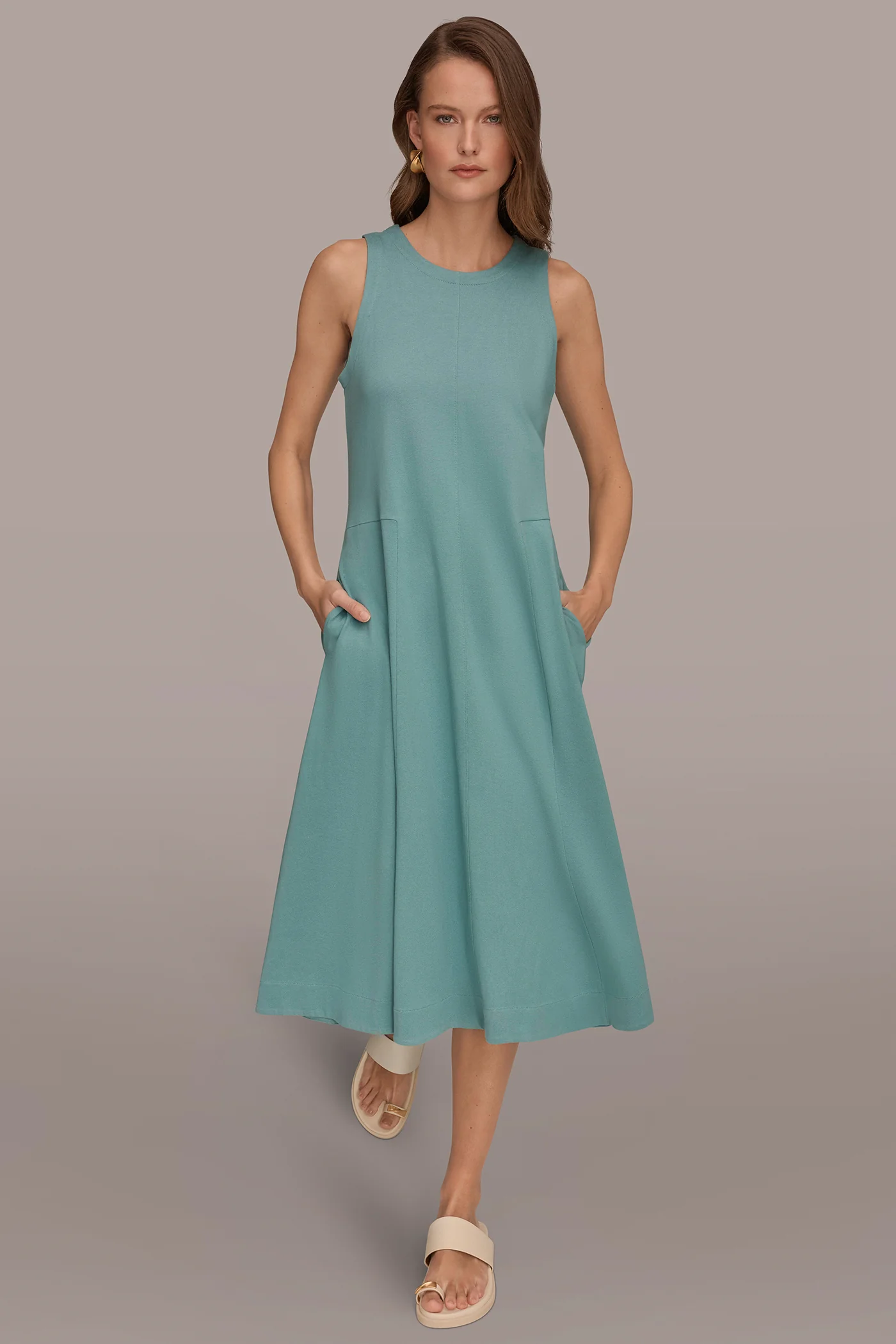SLEEVELESS MIDI TRAPEZE DRESS - VXVOV