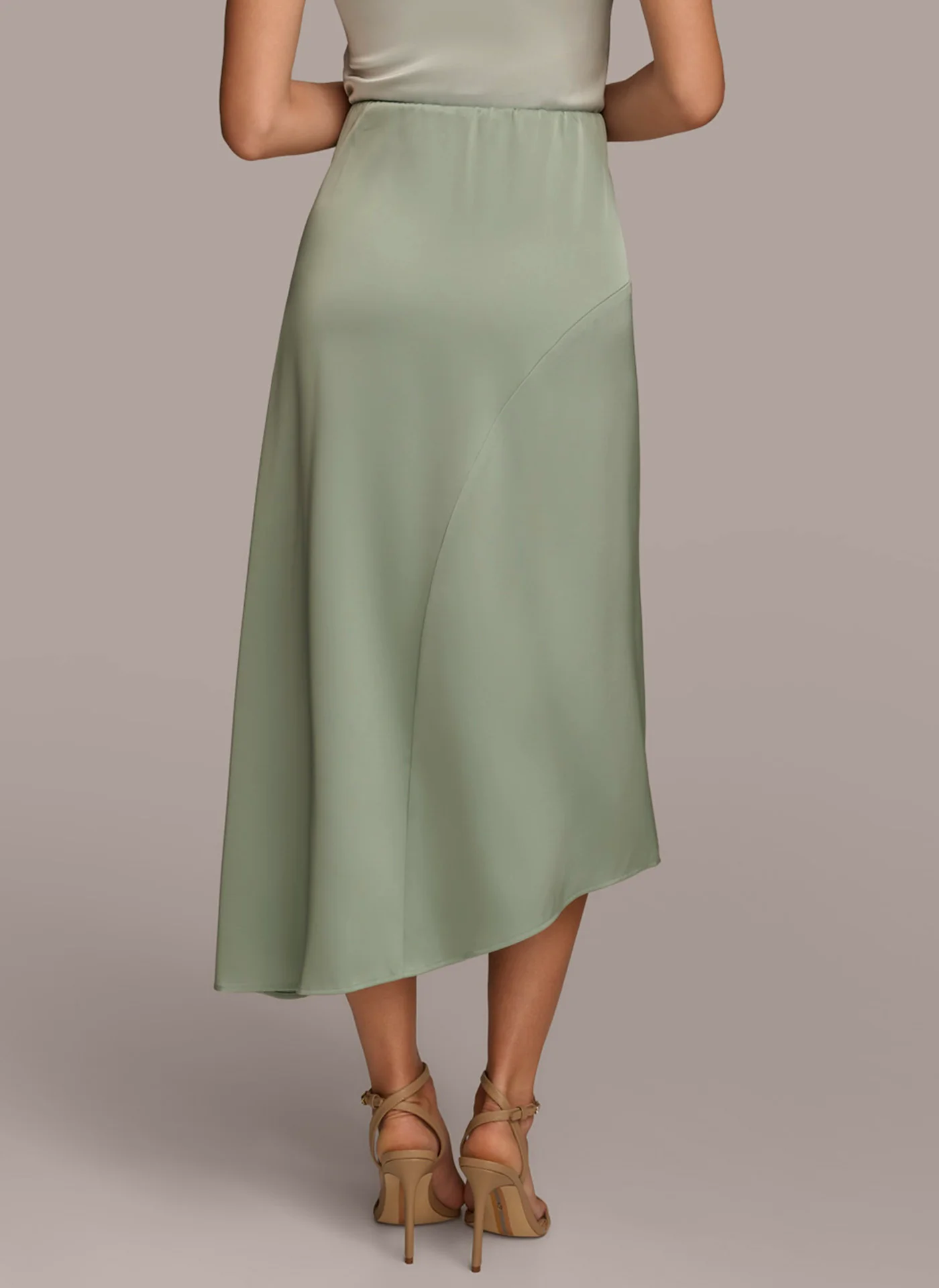 ASYMMETRICAL FLARE HEM SKIRT - VXVOV