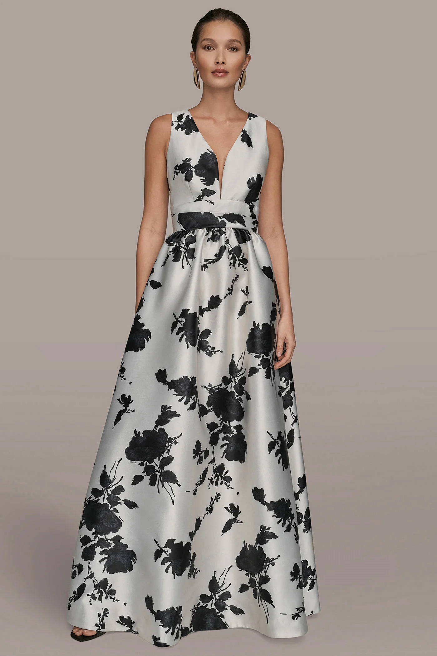 MIKADO SLEEVELESS V-NECK FLORAL GOWN - VXVOV