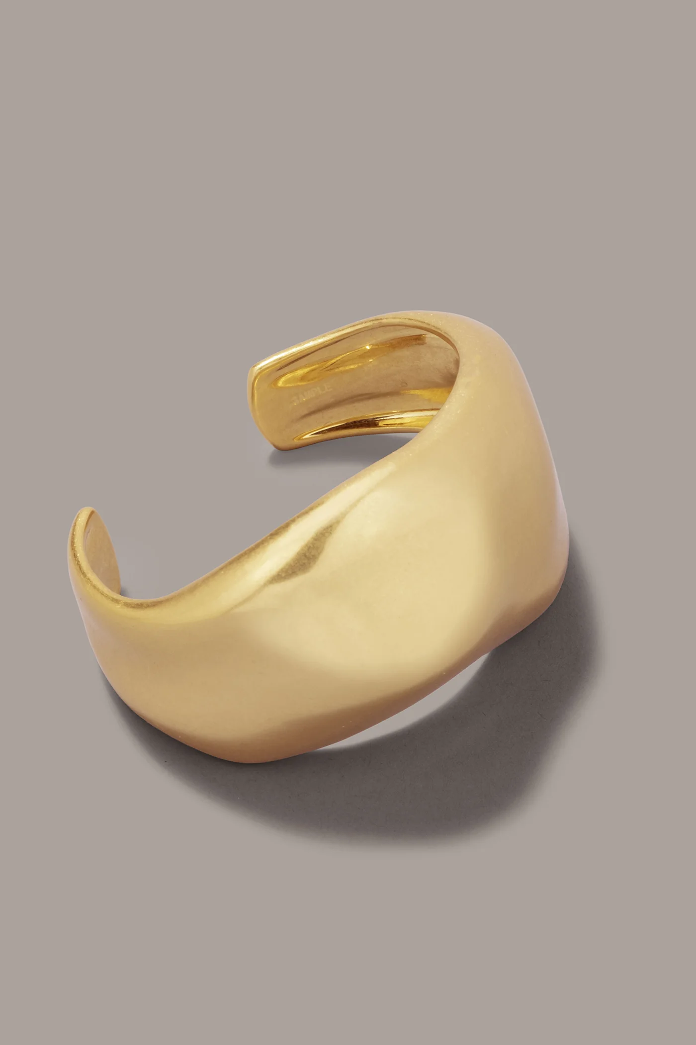 SIGNATURE CUFF BRACELET - VXVOV