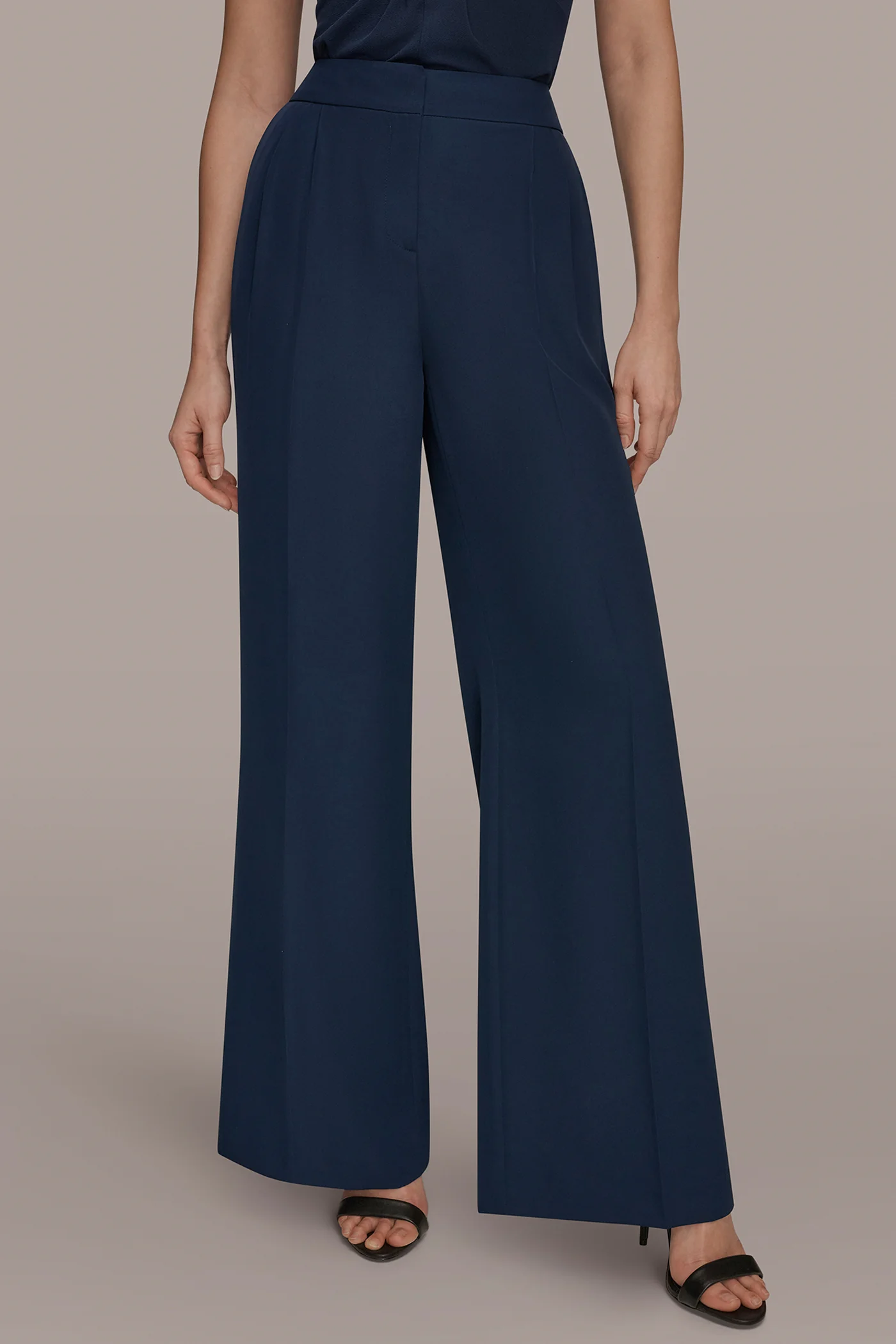 MID-RISE PLEATED WIDE-LEG SUIT PANT - VXVOV
