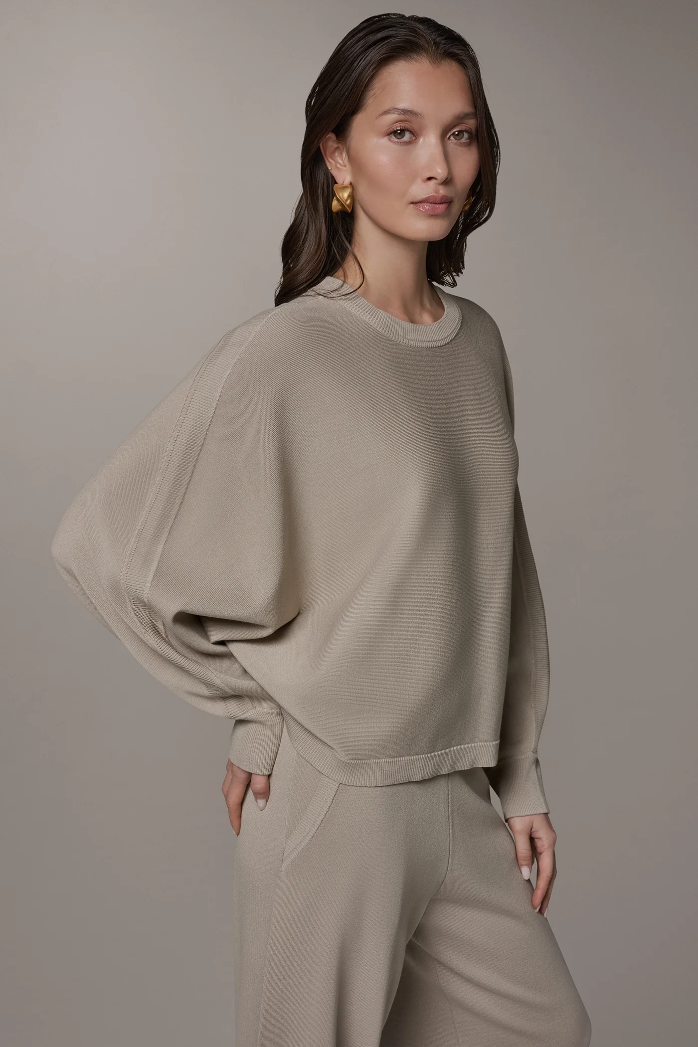 DOLMAN SLEEVE CREW NECK SWEATER - VXVOV