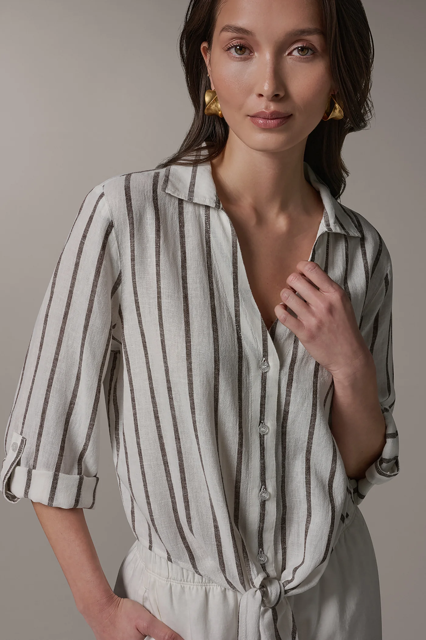 LONG SLEEVE TIE-FRONT BLOUSE - VXVOV